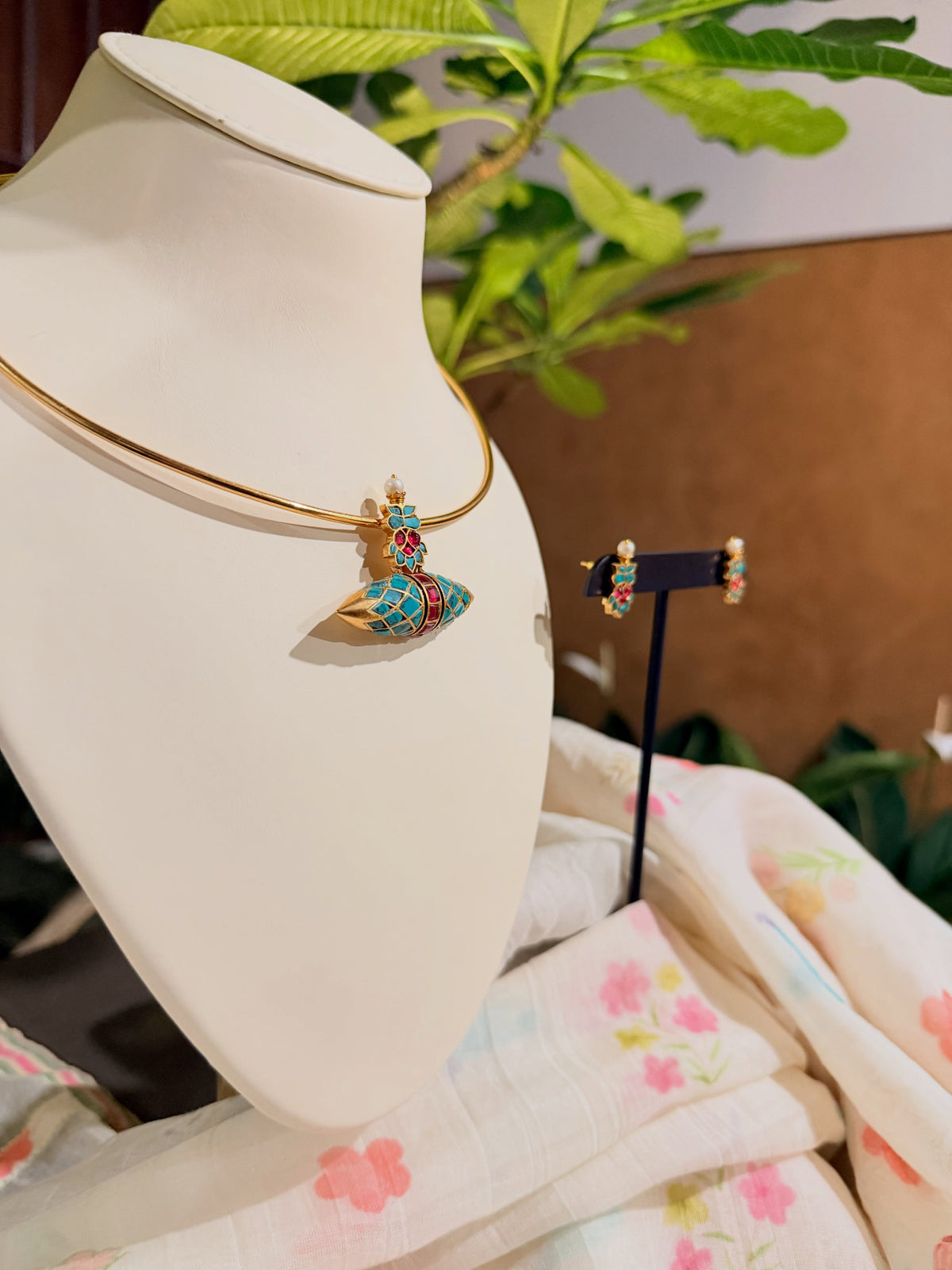 A pop of colour, made to stand out – KPK007 product image 2