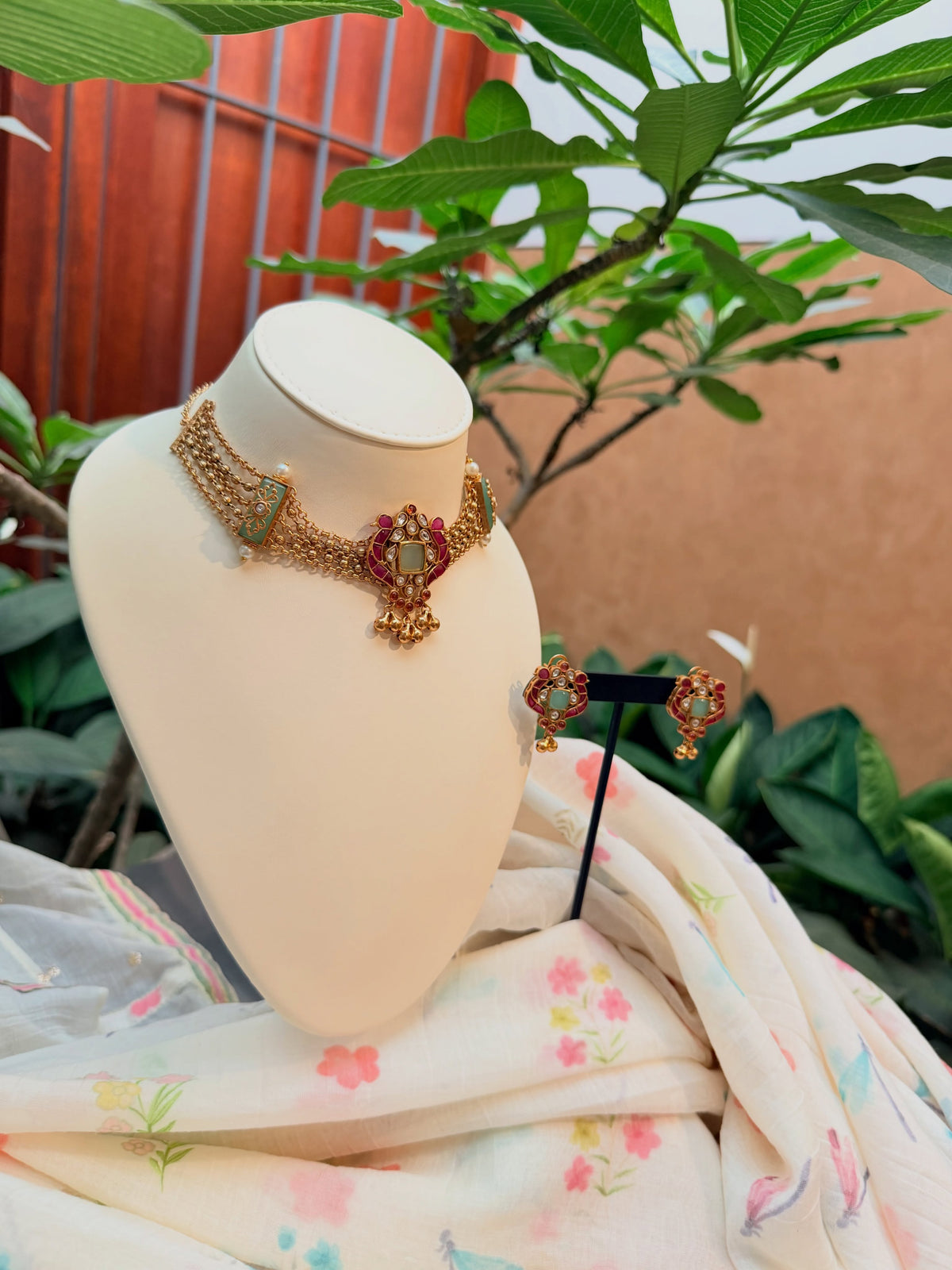 A touch of tradition, styled with elegance – KPK004 product image 2