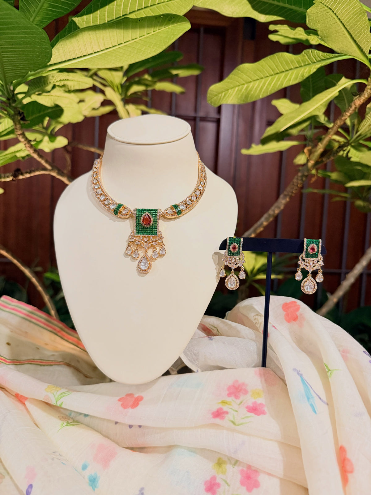Emerald elegance with a touch of ruby – KPK006 product image 1