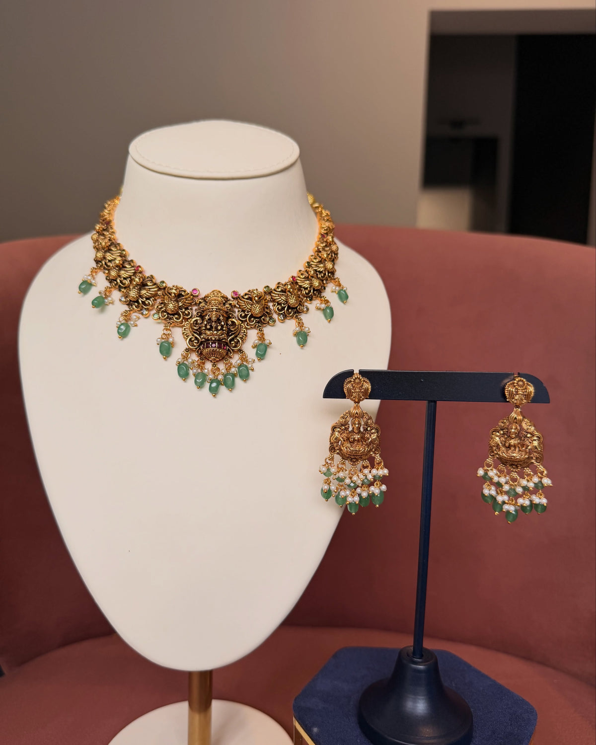 Antique Gold Nagas Necklace Set with Green Drops – image 2