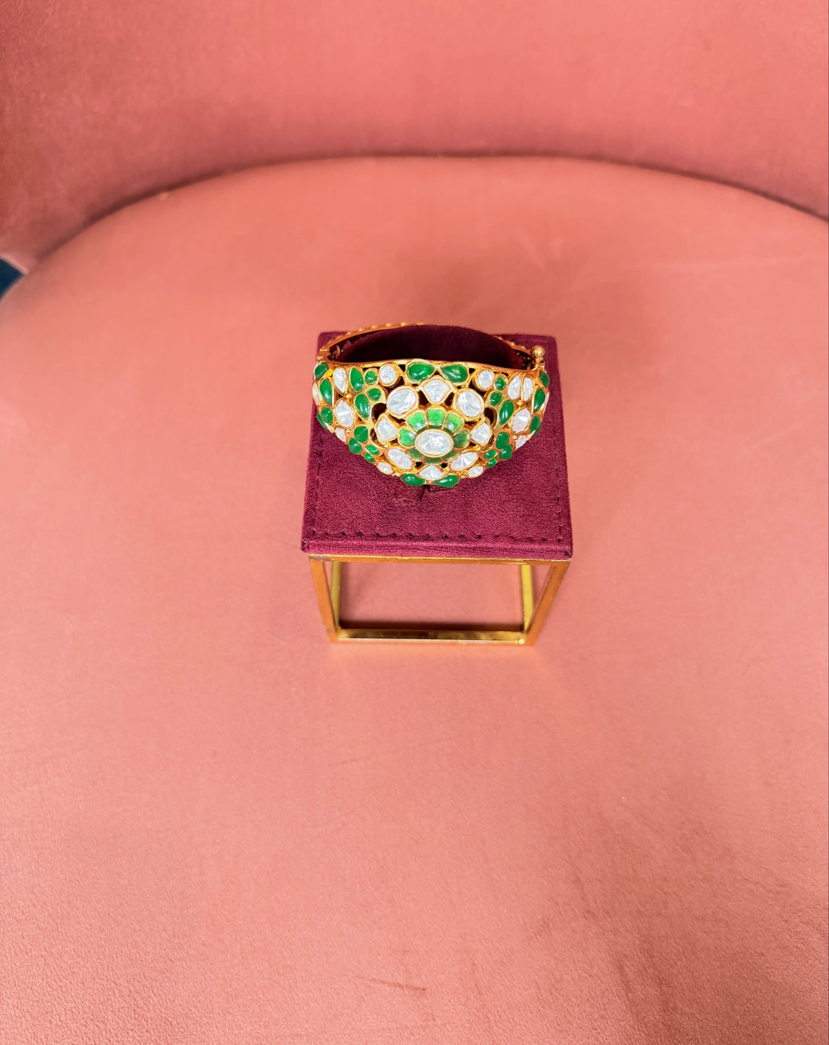 Emerald Green and Polki Broad Statement Bangle – image 5