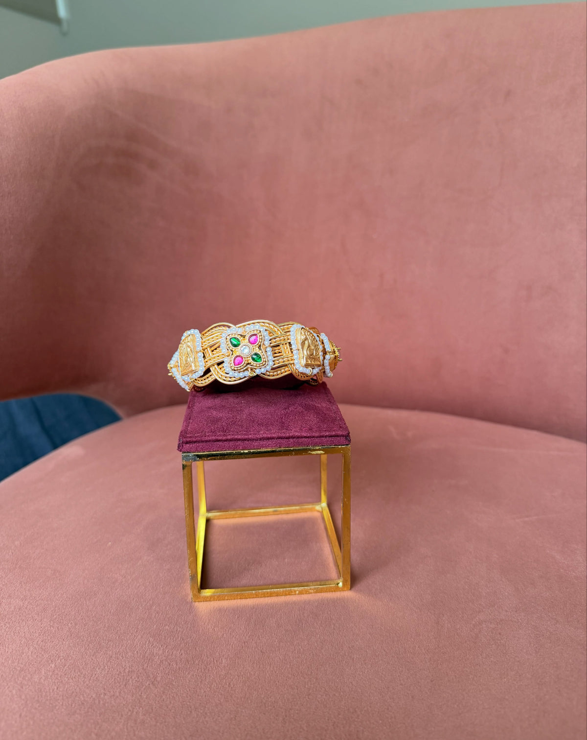 Antique Gold Navratna Temple Openwork Bangle – image 3