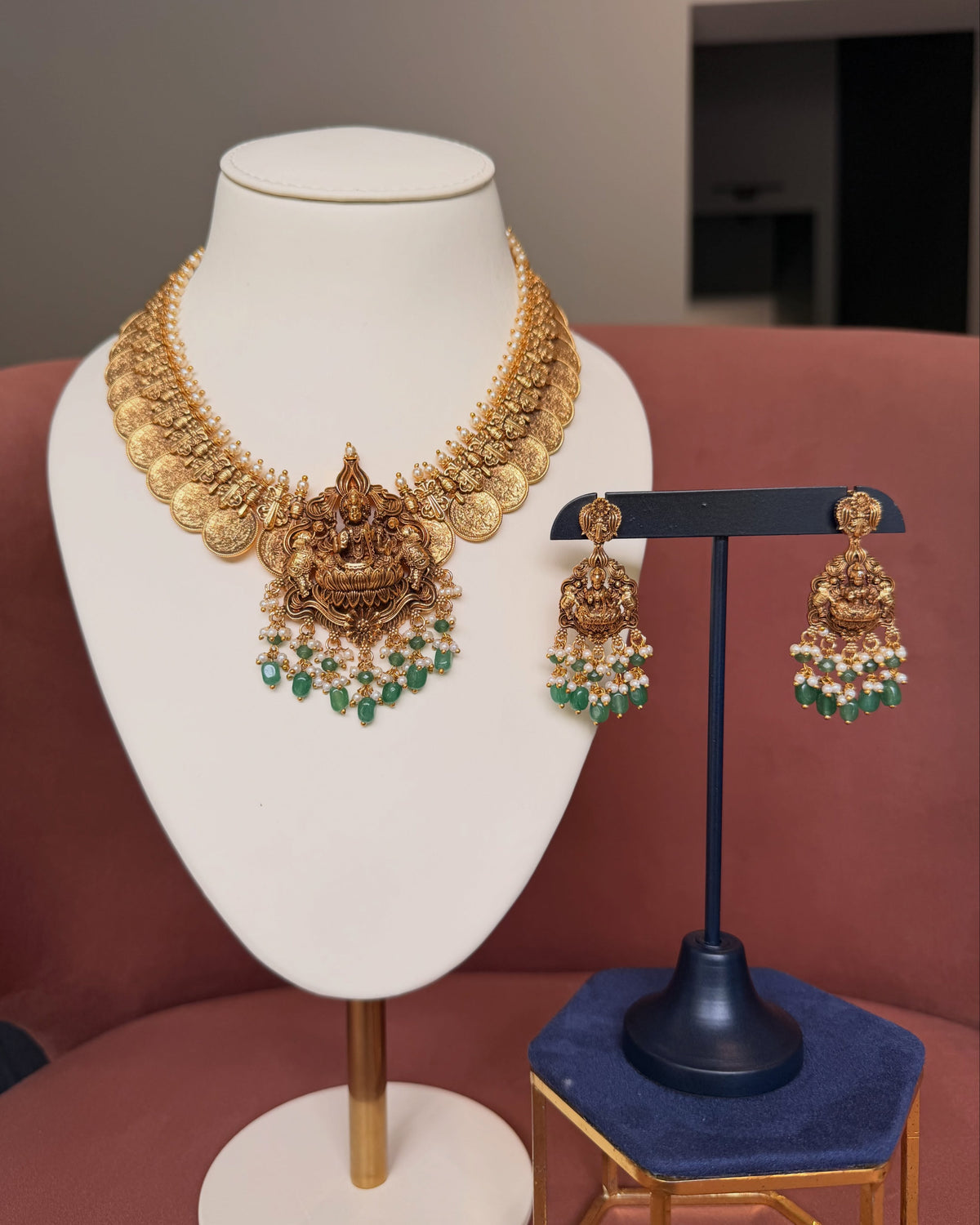 Antique Gold Lakshmi Coin Necklace Set – image 3