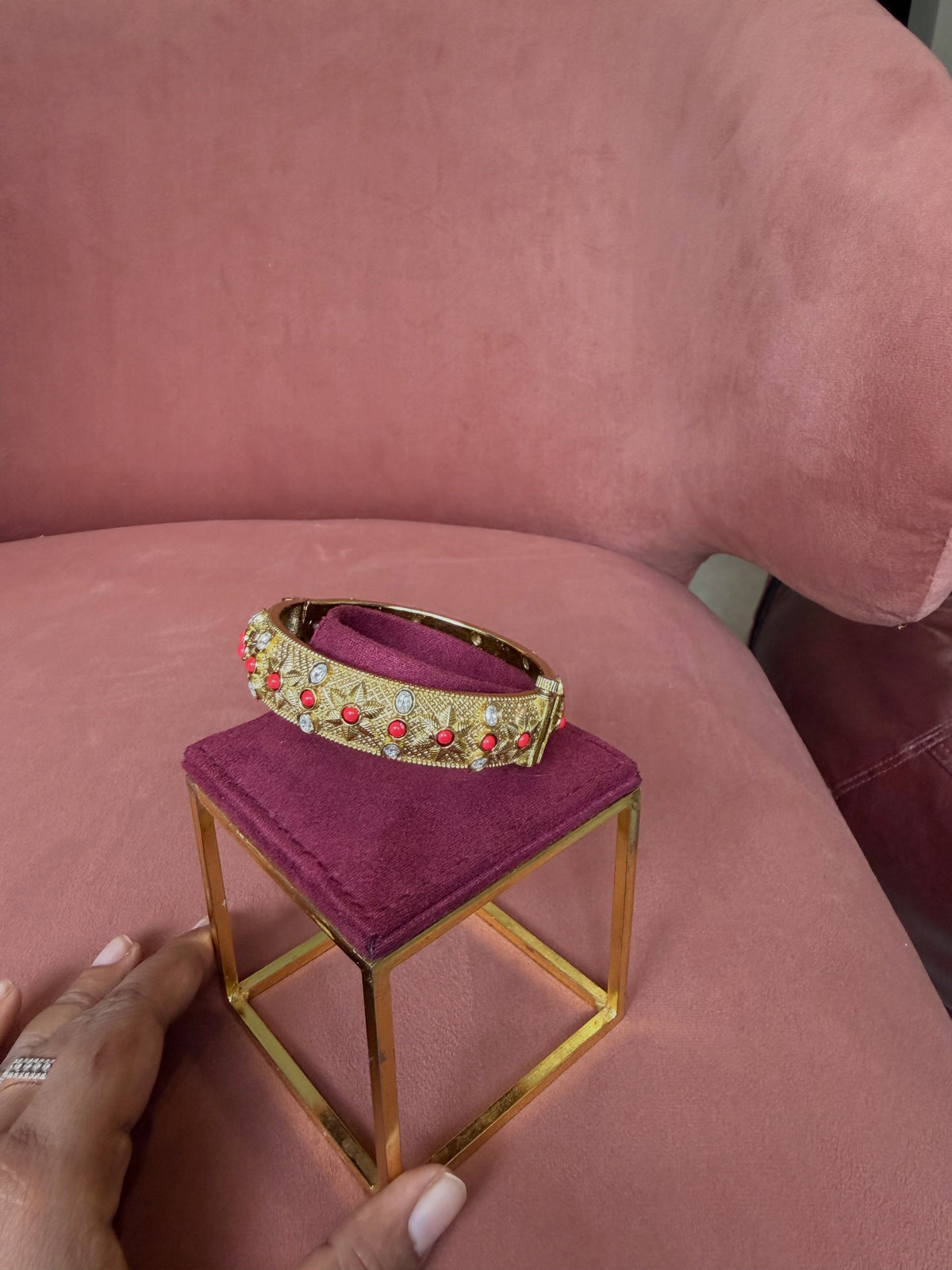 Antique Gold Ruby Textured Statement Bangle – image 3