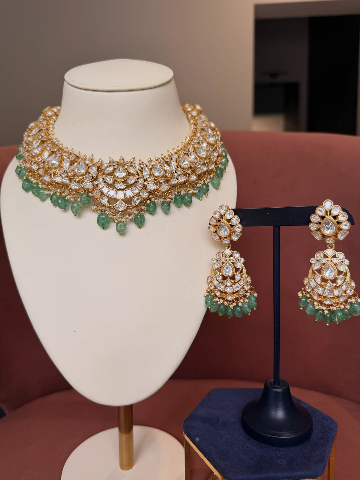 Polki Kundan Choker Set with Green Drops – image 3