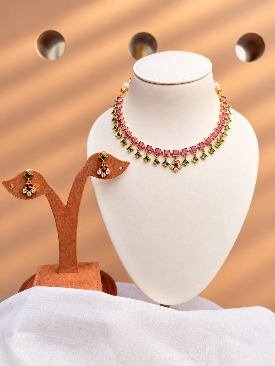 Ruby and Emerald Square Stone Necklace Set – image 1