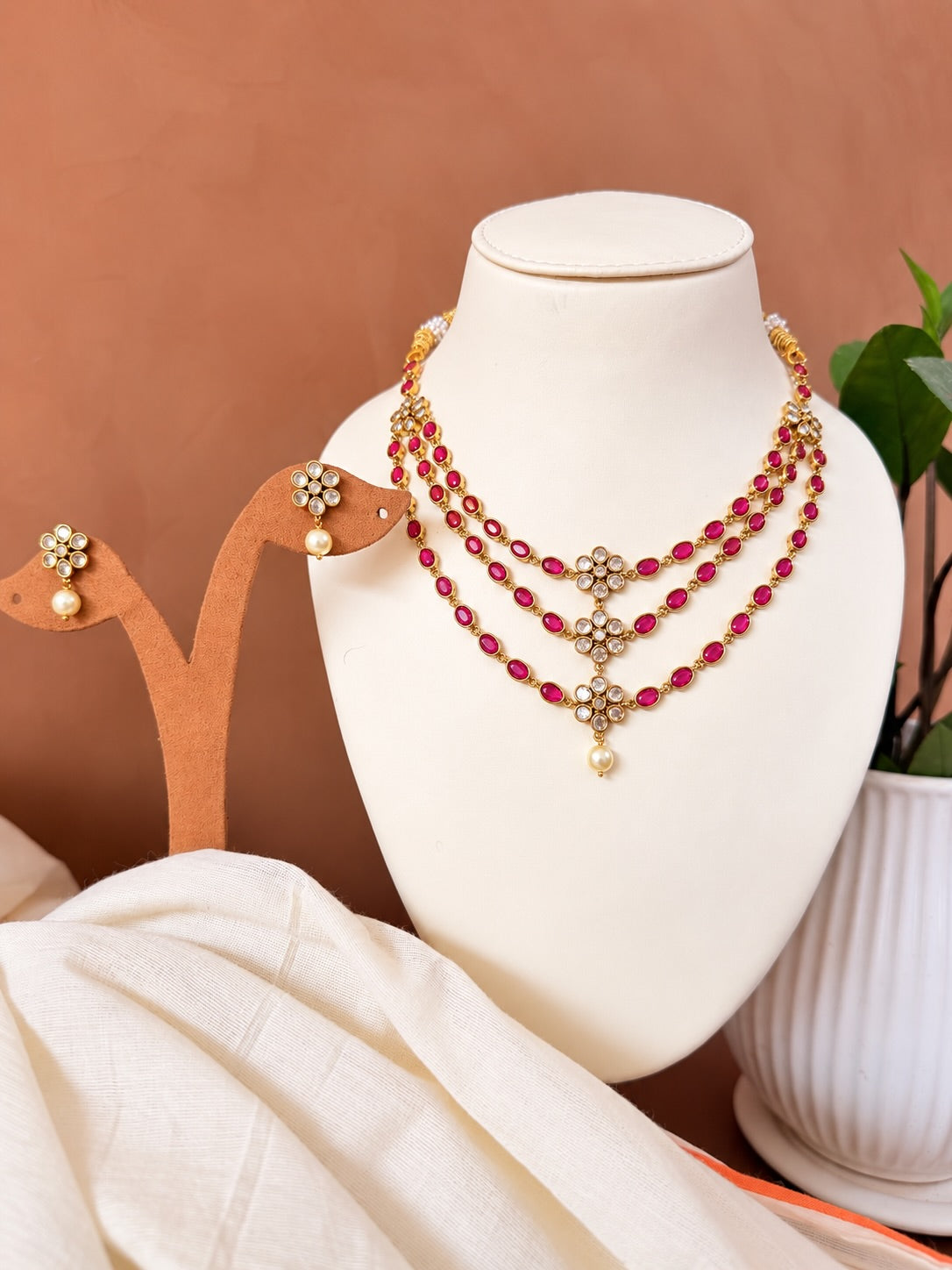 KPK085 necklace set front view