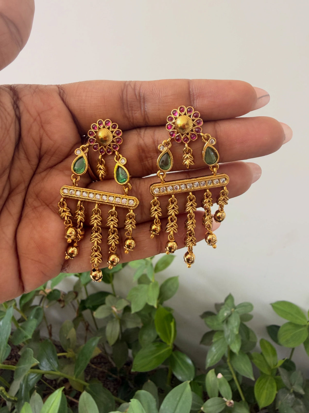 KPK099 earrings detail view
