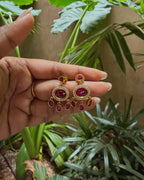 KPK102 earrings detail